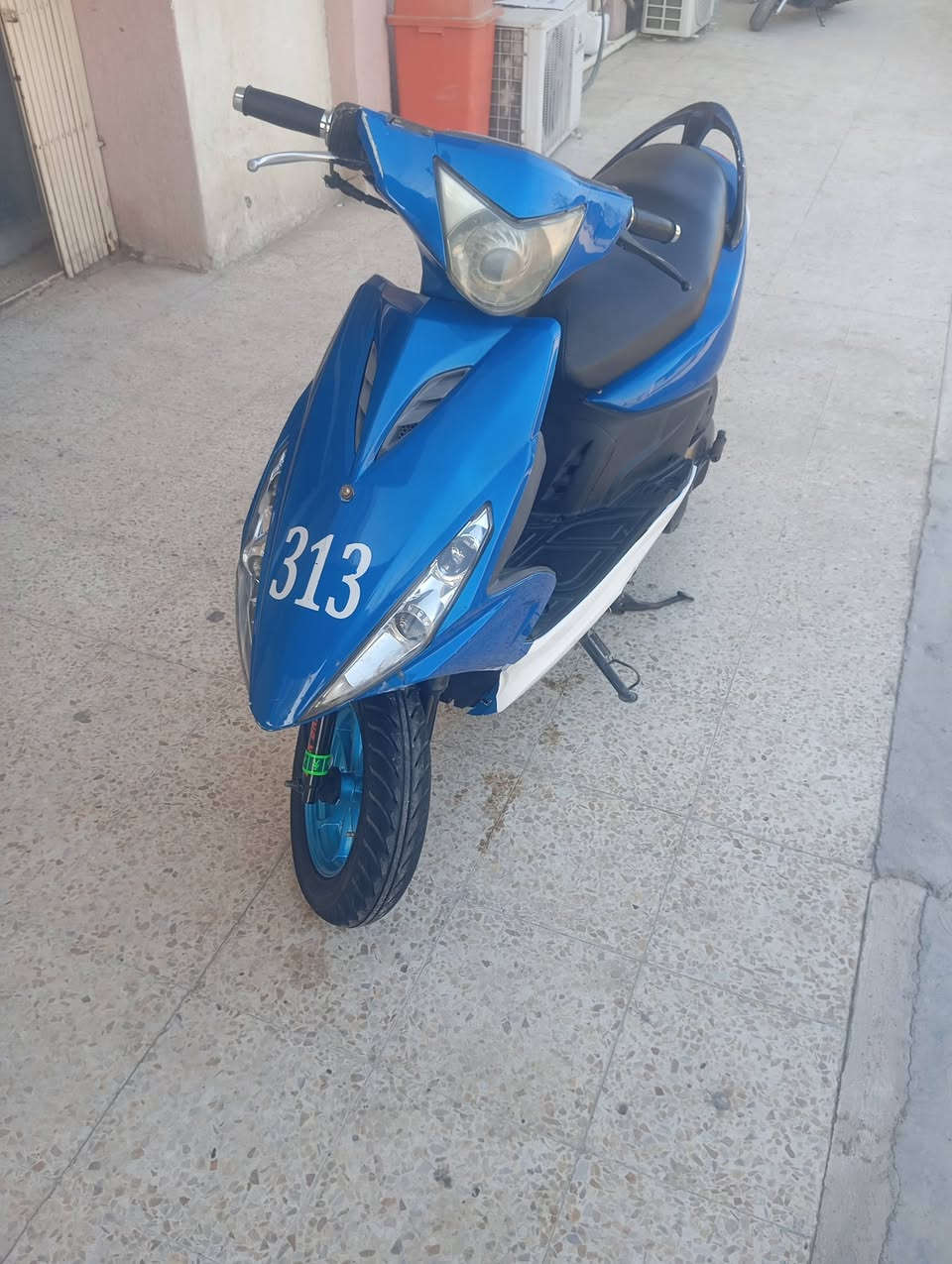 ماكس مضلع نظيفه كل شيء مابيها مكاني حله مركز مدينة السعر 625 وبيها مجال قليل ***********
