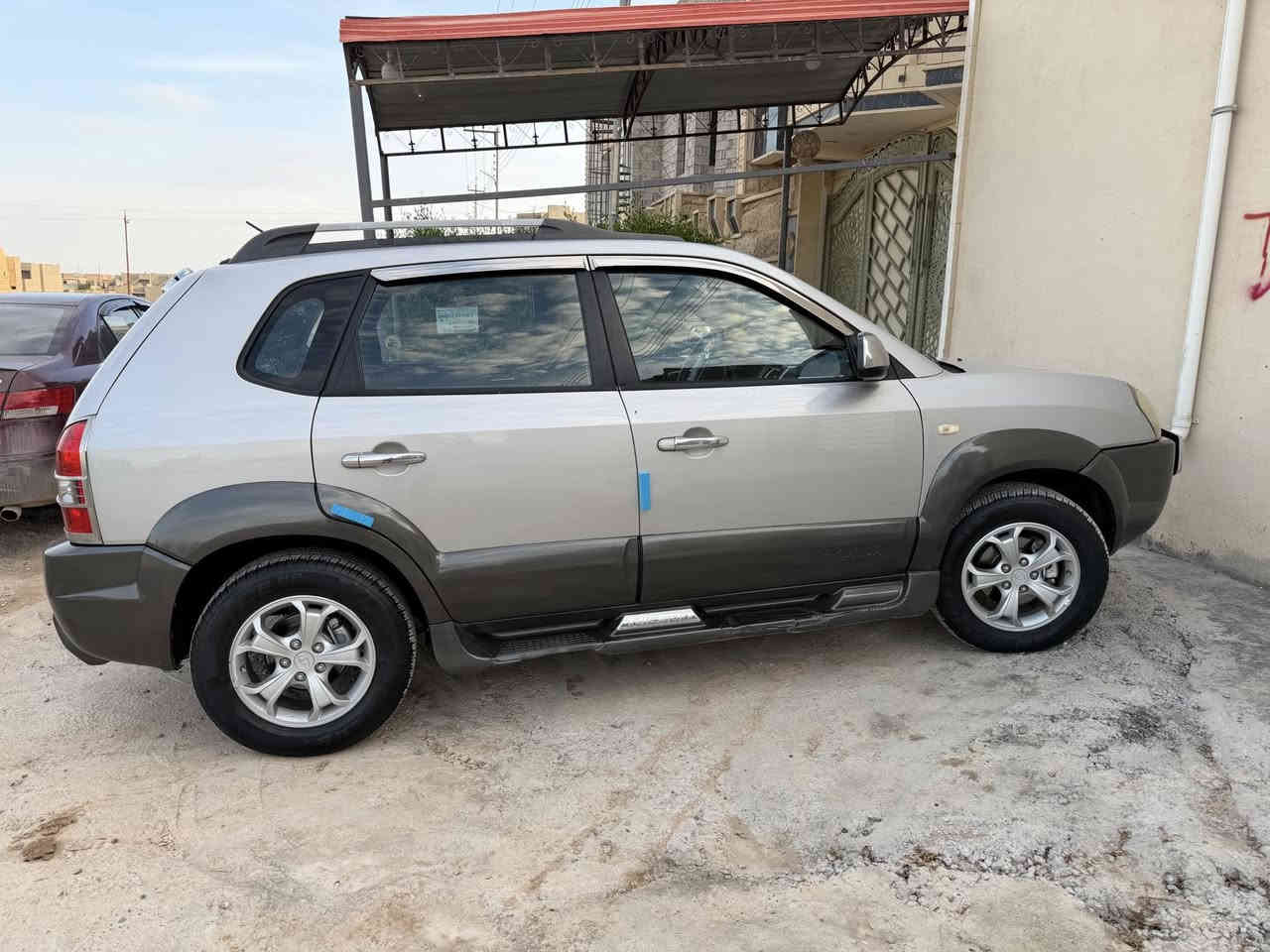 السلام عليكم
الحلال للبيع نقد فقط بدون اقساط وعده
توسان ٢٠٠٩ خليجي كوري محرك ٢٠٠٠
كير محرك شرط مكفوله 
تبريد تدفئه صدر تايرات كلها شرط 
بدون اي نقص السياره
السياره مكفوله من الصبغ والتبديل شرط
بيها مكانين بارد بسيط
رقم صلاح الدين الماني تحويل مباشر
السعر ١١٥ وبيها مجال جدآ بسيط
مكاني تكريت 
‭٠٧٧٢ ٩٦٨ ٥٢٤٢
