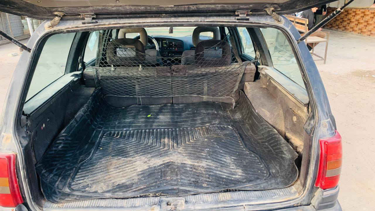 اوبل اوميكا ستيشن موديل1993 محرك 2000 گير عادي رقم كركوك دولي بأي محافظة يتحول مصبوغة عام للجمالية بدون ضرر ، السيارة جاهزة بدون نقص السعر 37$بيها مجال بسيط
المكان بغداد ابو غريب 
رقم الهاتف ***********
