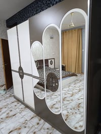 غرفه تركيه نضيفه فول سعرها ٥٠٠ المكان بغداد جميلة 07739692331