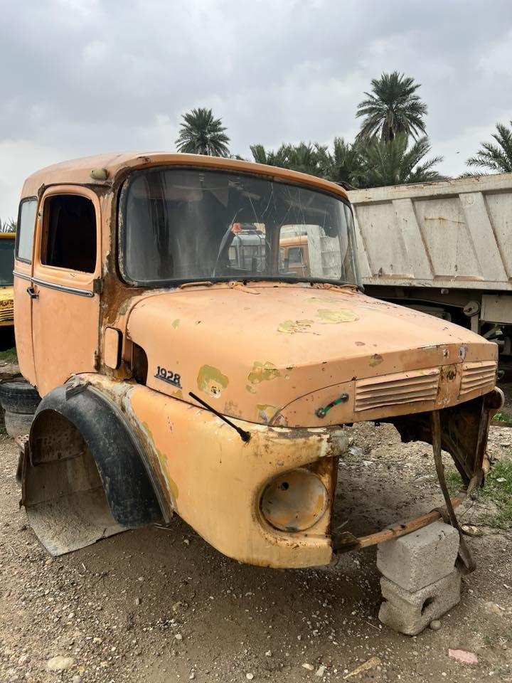 سلام عليكم للبيع قماره السعر 10ورقات وبيها مجال ***********📞***********
