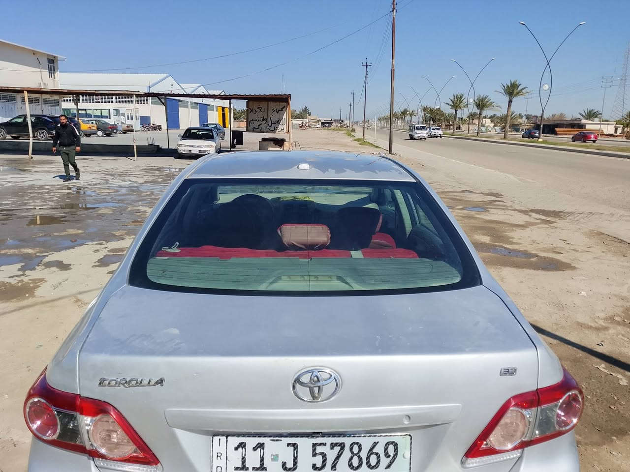 السلام عليكم موديل 2009 رقم دولي سنويه 29 مشروع وطني سياره جاهزه كلها شرط مصبوغه حزامر سعر 90 وبها مجال الاتصال ***********
