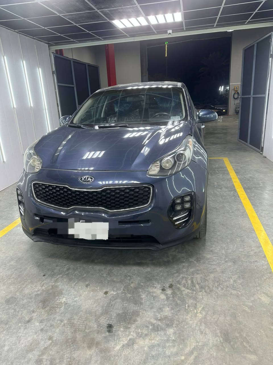 اسلام عليكم للبيع كيه سبورتج موديل ٢٠١٩ رقم كربلاء بسمي وارد امركي مكينه ٢٤٠٠ كير مكينه حداديه تتفئه تبريد تخم تاير كهربائيات كله جديد حادث السياره جمالغ خلفي وقبق جنطه بلادواخل عندي البنيد جرد وصبغته والباقي كفاله ماشيه ٦٣ المواصفات دبل تحكم ستيرن اي بي اس جي بي اس شاشه كامره فور ويل تبريد قطعتين وبعد بيها موصفات السعر ١٤٩ وبيها مجال لستفسار الاتصال ***********
