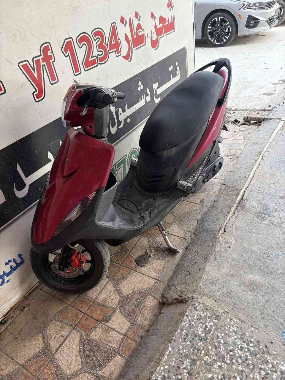 ماكس 120  للبيع  جيب فيتر وفحص مكينه مامفتوح بيه برغي دراجه مال رمبه        مكاني سيديه ***********
