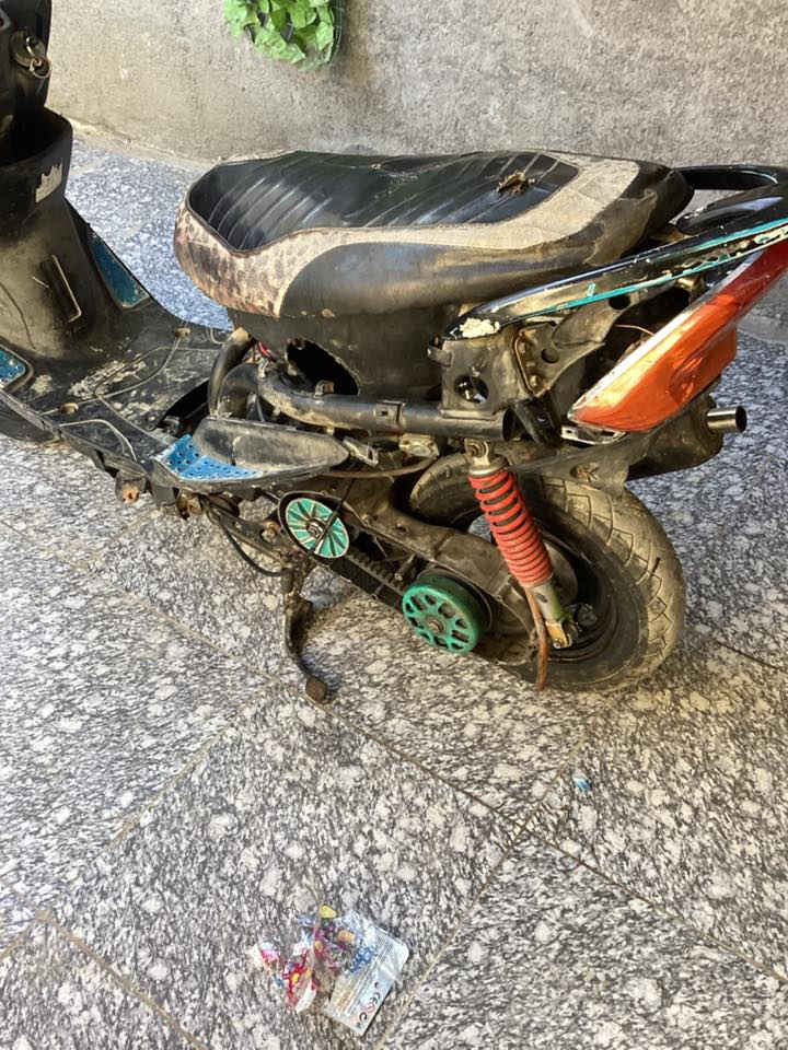 سلام عليكم ماكس عدله للبيع الدراجه بوشه 49 عوزها بس كتف شحن السعر 300 وبيها مجال عنواني بغداد حي النصر


**إذا كنت صاحب هذا الإعلان وتريد حذفه لأي سبب، رجاءا أرسل رسالة إلى الدعم الفني**