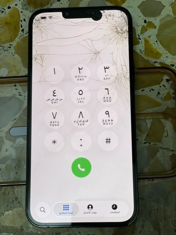 ١٣ برو ماكس شراق اوسط عرابيه ٣ اياته الذكراه ٢٥٦ البطاريه ٧٦ بلادي الجهازه مكفوله ما مصلح بس مكسورا بل الشاشه 
السعر ٤٠٠ لف المكان بغداد مدينه الصدر ***********
