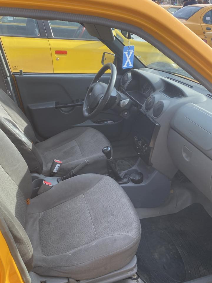 السلام عليكم سايبا موديل 24سياره جديده كفاله عامه ماشيه 6000 
بغداد انكليزي منضومه غاز سياره بل جيس 
سعرها 75$وبيها مجال 
عنواني الكماليه ***********
