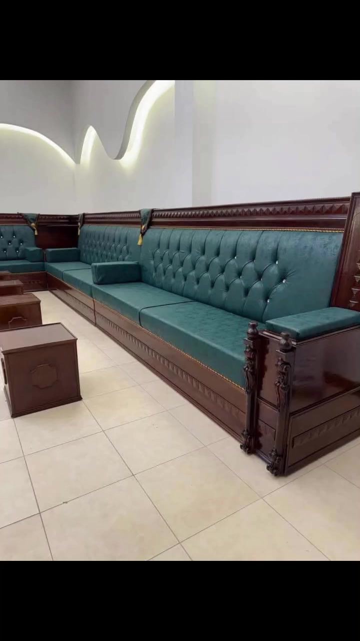 1..سعر متر ديوان #الصاج 175/ نشتغل قسط بدون تحميل 
2..سعر متر ديوان #المودرن 100 
  يقدم معرض بيت الزان  لزبائنه الكرام أحدث موديلاته من الدواويين  الصاج و الملكيه والمودرن  بمواصفات راقيه
 مع ظمان حقيقي لمدة 20 سنه من تاريخ الاستلام  مع طابوريه وكوشات
ملاحظه:: نعمل حسب طلب الزبون من تغيير لون القماش وحسب القياسات الزبون ولدينه كادر يذهب لمنزل الزبون لاخذ القياسات


**إذا كنت صاحب هذا الإعلان وتريد حذفه لأي سبب، رجاءا أرسل رسالة إلى الدعم الفني**