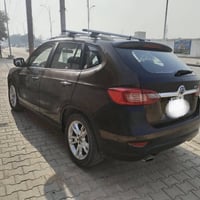 برليانس V5 • ٢٠١٤ • ما بيه صبغ