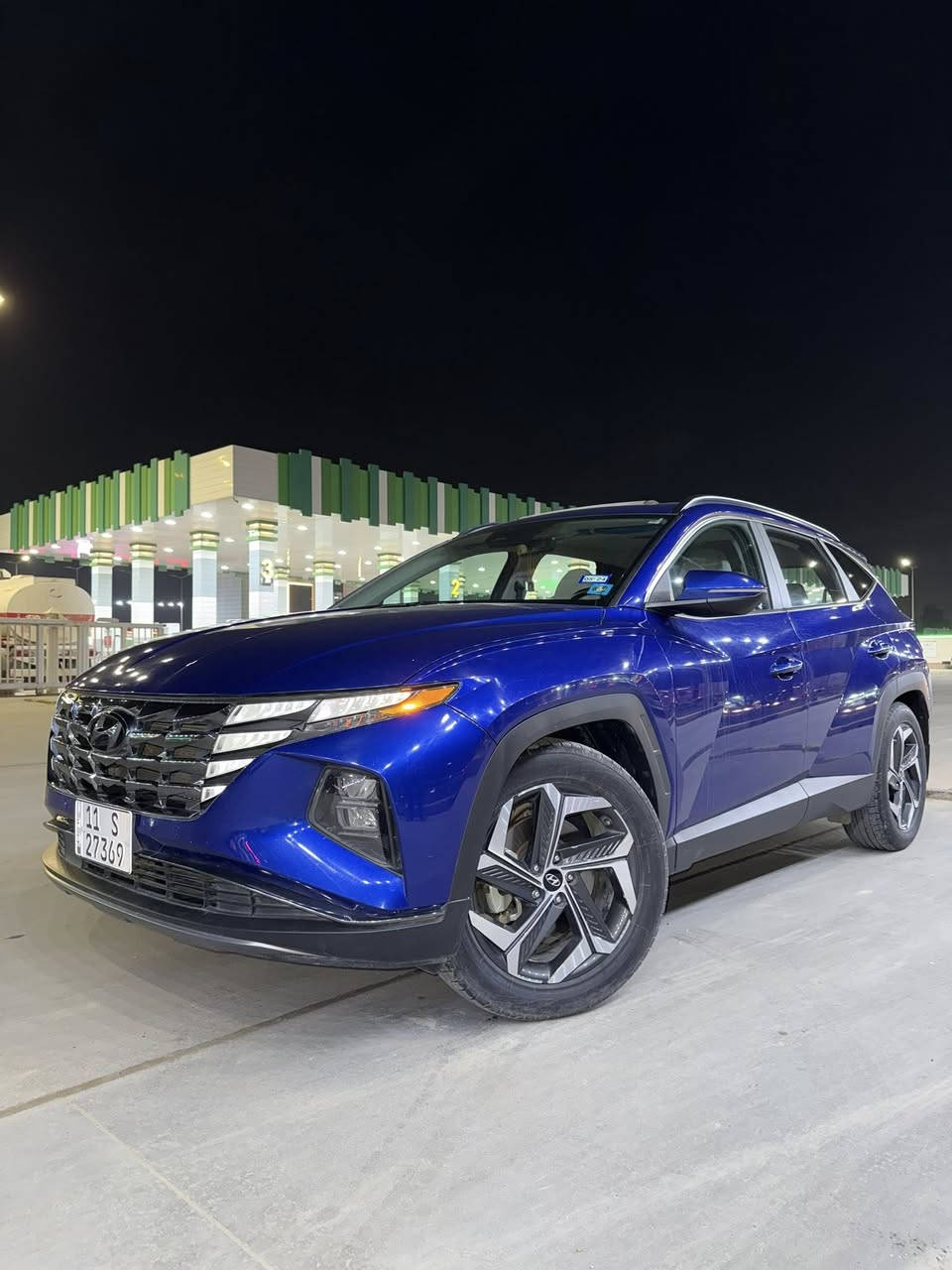 توسان ٢٠٢٢
توكسان 2022 وارد امريكي 
ازرق اللون 🔵
رقم بغداد بأسمي تحويل ثاني يوم 

السيارة جديدة بمعنى الكلمة 
وكاملة والكمال لله 

المواصفات :
🔻ماشية 42 ميل
🔻حادثها بس البنيد صبغ والجاملغ بارد بدون ايرباك 
🔻مكينة 2500 
🔹فتحة سقف (سلايد)
🔹شاشة كبيرة 
🔹كاميرا خلفية دوارة 
🔹عدادات الكترونية متغيرة
🔹لد داخلي متغير ٧ الوان
🔹داخل ابيض 
🔹كشنات تدفئة
🔹كشن كهرباء 
🔹كشنات جلد
🔹 نظام AUTO HOLD 
🔹نظام ازدحامات A STOP 
🔹نظام نزول منحدرات
🔹 رادار امامي خلفي
🔹 قيادة ذاتية 
🔹نظام تحديد مسار
🔹نظام كروز تفاعلي 
🔹اشاير بالمري
🔹صندوق كهرباء
🔹بصمة ابواب وتشغيل
🔹تشغيل عن بعد 
🔹ترحيب عن الاقتراب
🔹نقطة عمياء
🔹شاحن وايرليس

وبعد هواي مواصفات ماذكرتهن 

السعر 190 ورقة 
ترهم مراوس حسب القناعة

مكاني بغداد 
***********
