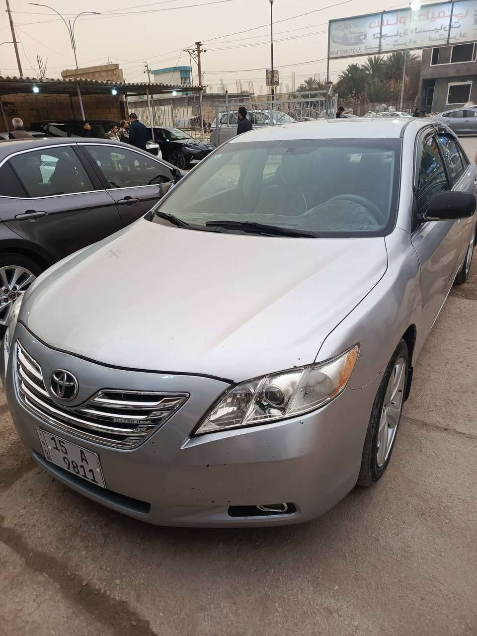 كامري 2007وارد محزم السعر 90وبيها مجال رقم الموبايل ***********
