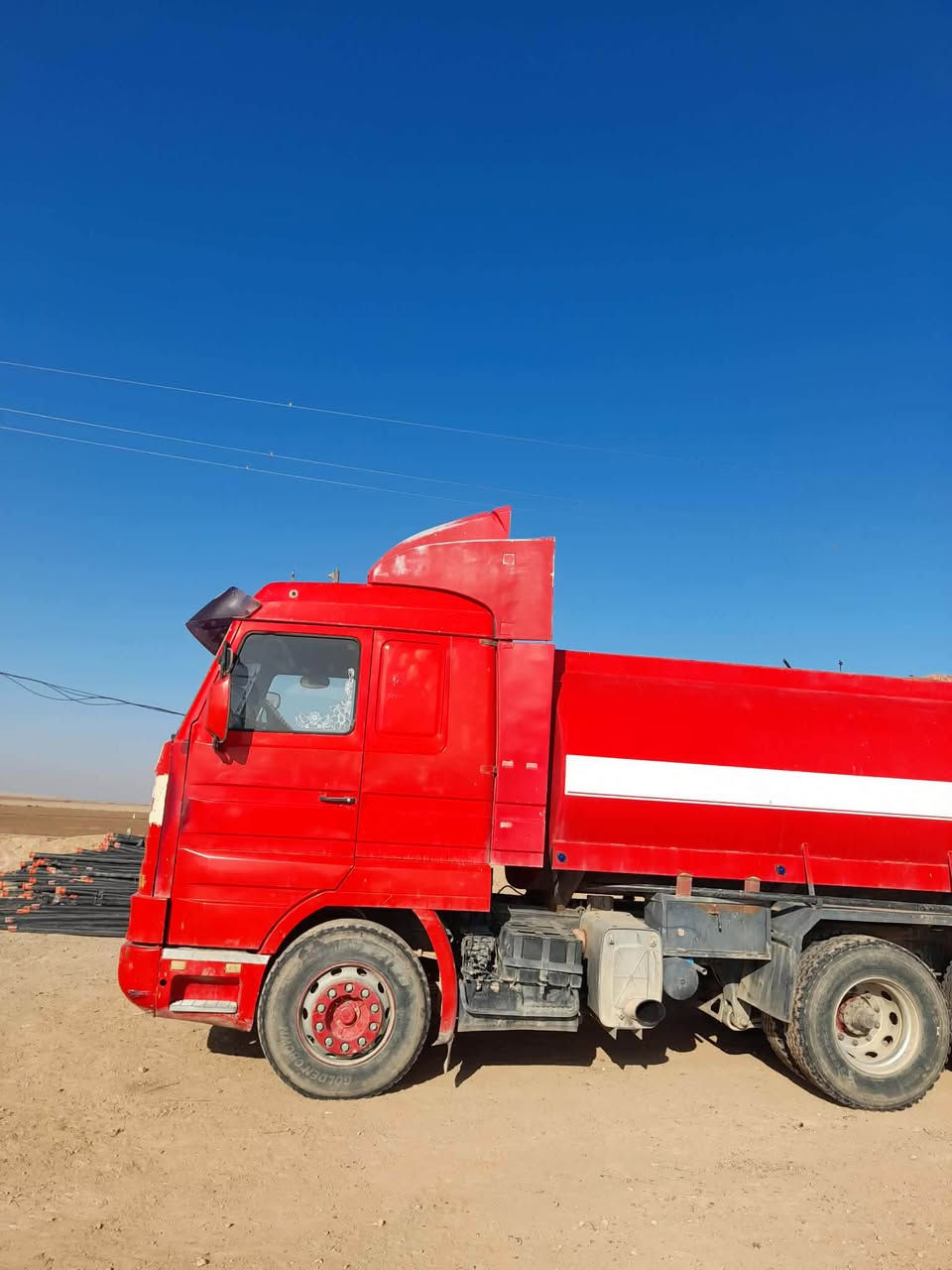 سكانيا 113لبيع رغم نينوى راس تريلا صهريج المكان الانبار حديثه
‭***********‬ التواصل عل هذا رغم

