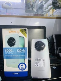 تكنو سبارك ٣٠ سي ذاكره ١٢٨ رام ١٦ جهاز نضيف السعر ١٦٠ وبي مجال 0773534...