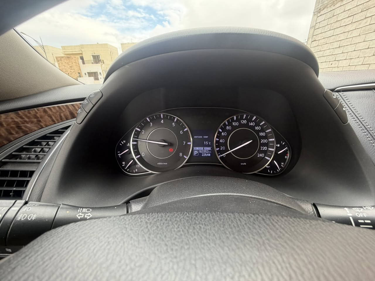 موديل 2019
خليجي بلاتنيوم فول الفول
ماشيه 164 كم
بيها صبغ باب خلفي وجاملغ اثر طخه
***********
سعر بلاش 285
تخم تاير 
باتري جديد 
مابيها نقص كلشي 
جديده السياره 
محرك 6 سلندر
