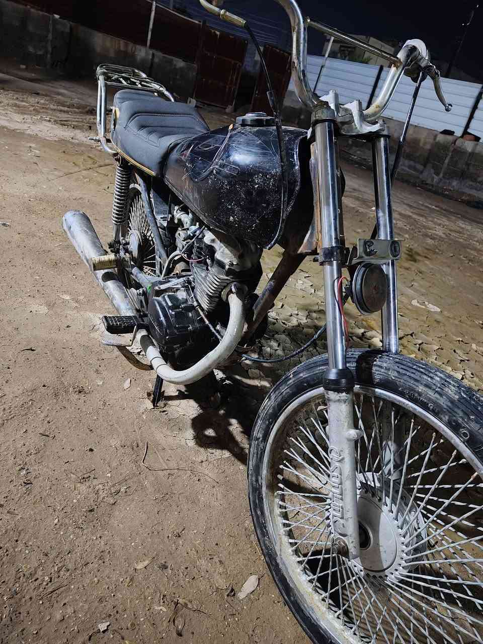 لبيع سعر 160 ويبه مجال قليل بكاني بغداد تقاطع نهروان ***********
