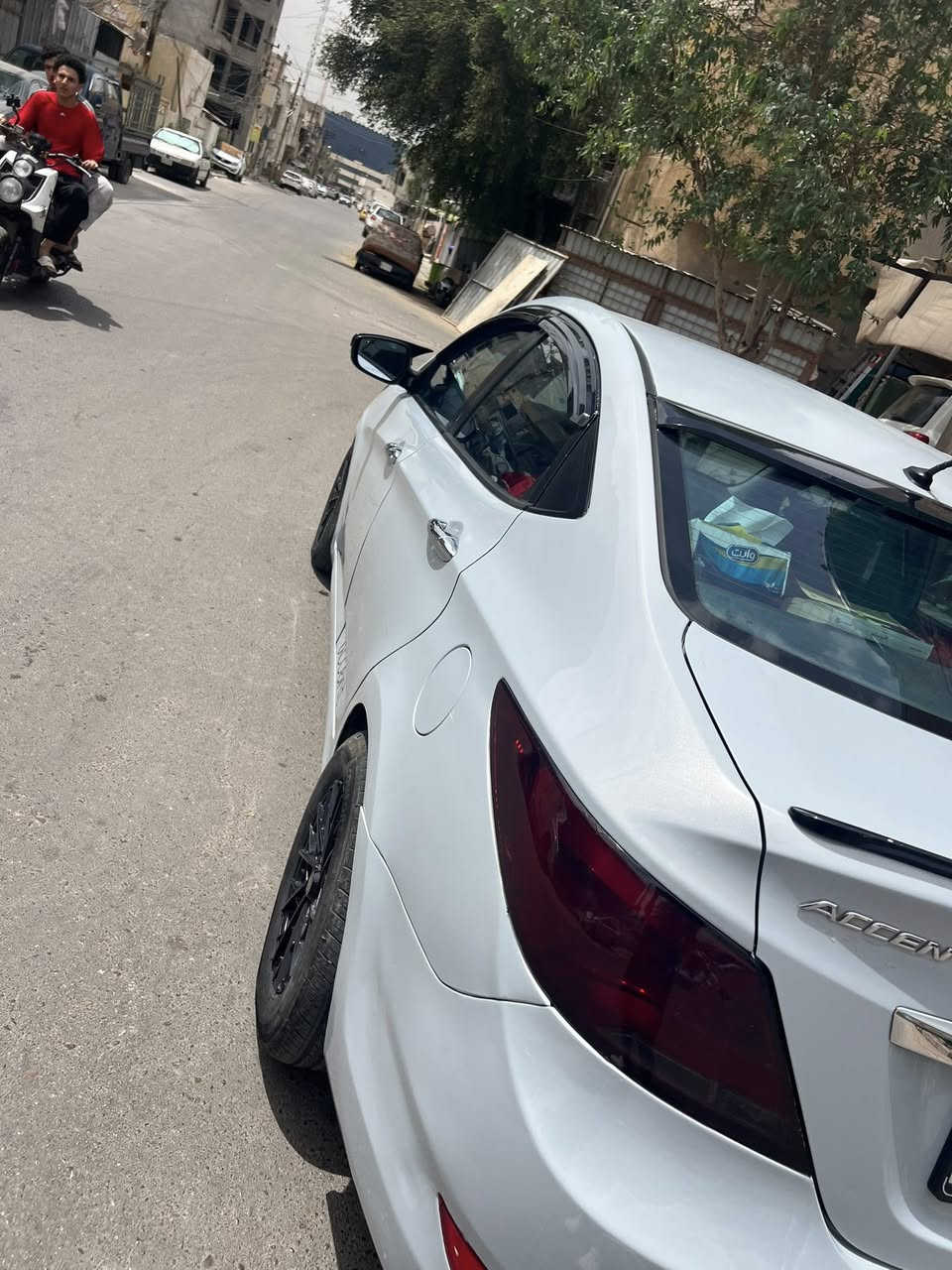 اكسنت خليجي موديل 2016محرك 1600بيها قطع صبغ ابيع حزام  ***********
