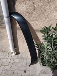 جناح سيارة • ماركة نفخ • بصره القبله