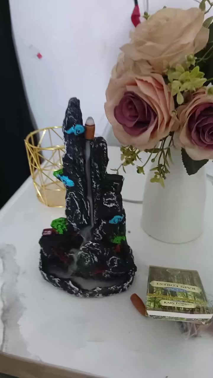 مبخره شلال السعر ٨الاف  مع باكيت بخور توصيل داخل الكوت موجود 😍 حجز ماسنجر


**إذا كنت صاحب هذا الإعلان وتريد حذفه لأي سبب، رجاءا أرسل رسالة إلى الدعم الفني**