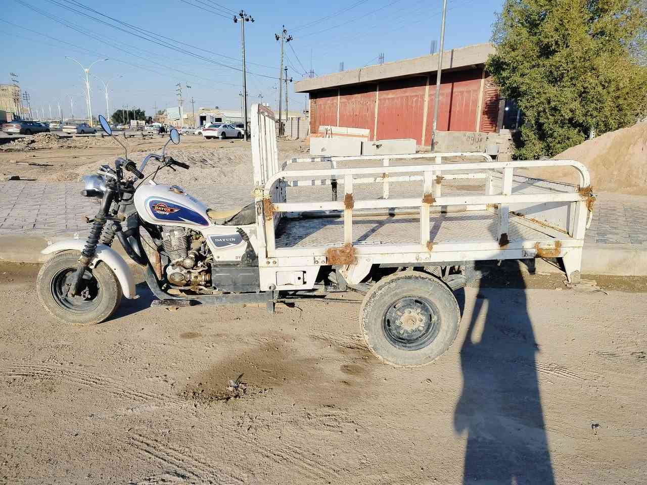 السلام عليكم ستوته للبيع مديل 18 اوراق اصولي مرقمه وكامله واصله للبصمه تستلم السنويه  مالته شاصي كفاله محرك خير من الله كهربائيات كله شغاله تايرات جدد جاهزه السعر خاص مكاني شطره وهذه رقمي ***********
