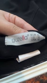 تنورات أسود ونيلي • قياس ٤٢ • مبطنة بالكامل