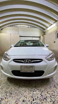 اكسنت ٢٠١٤ خليجي بس بنيدوالباقي كفالة كير محرك تبريدحدادة السيارة استخ...