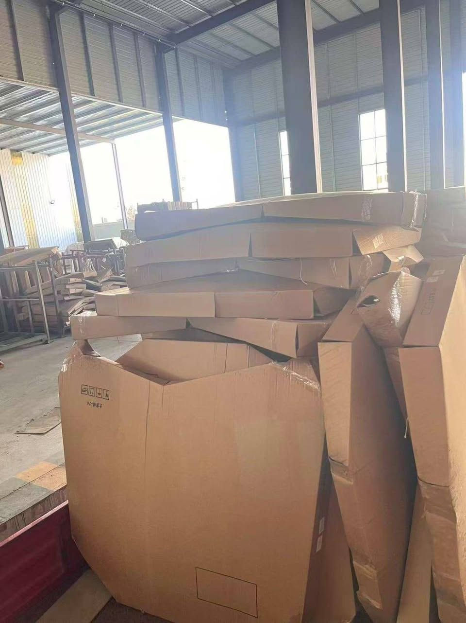 السلام عليكم 
تم بعون الله وصول بنيد دوج هورنت المنيوم 
المنشأ/ تايوان 
السعر 450 الف 
يوجد توصيل لكل العراق
العنوان الحلة شارع 60 
***********
