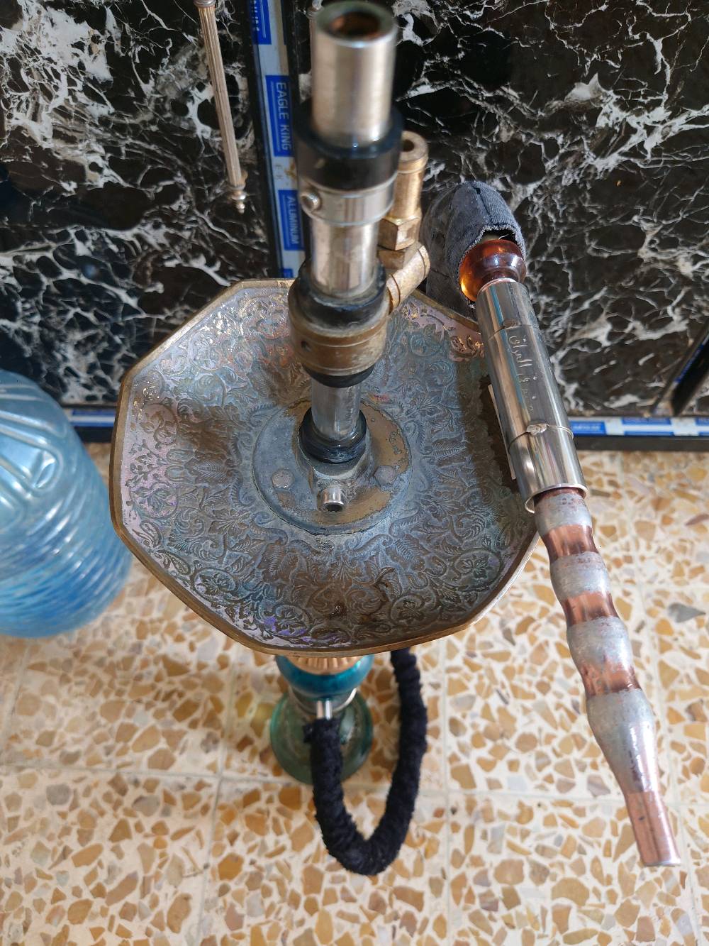 نركيله طه نحاس او المنيوم مغلفة بزجاج ارتفاح فوك المتر السعر اخو البلاش اب25 الف مكاني بغداد مدينة الصدر رقمي ***********