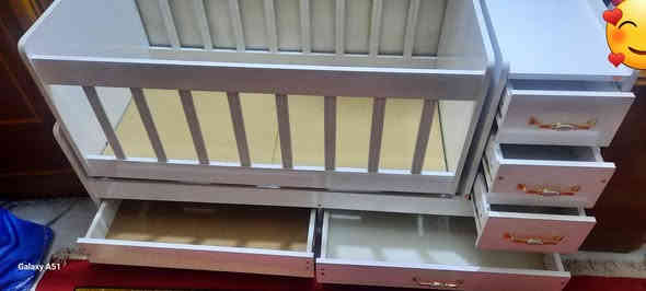 متاح كاروك هزاز نضيف 98 بلميه نظافته
ما مستعمل شي بسيط كلش 
مكاني بغداد مدينه الصدر ***********
