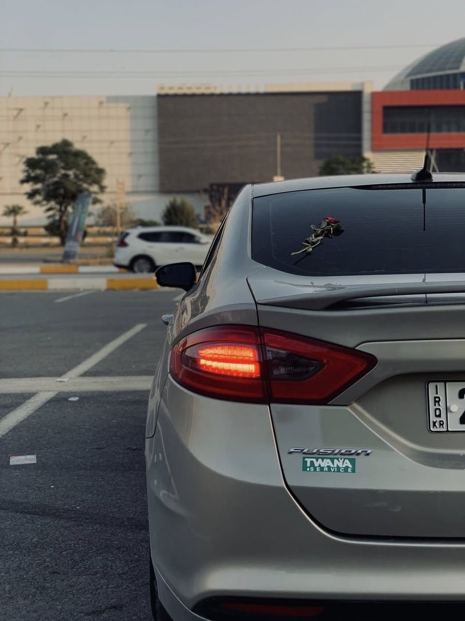 بِسْمِ اللهِ الرَّحْمَنِ الرَّحِيْمِ
فۆرد فیوژن  2016
مواسەفات SE
مەکینە 2.5مەرغوب
شاشە گەورە و سێ شاشە
٣گێر:تۆماتیک و عادی و سپۆرت
پێنج پارچە و نیو بۆیاغە
بە کلین داخل بوە دەعمی ئەمریکای نییە
پێش و پشت کەپس✨
ئێرباگەکانی هیچی نەتەقیوە✅
کامل جوانکاری بۆکراوە 🖤
گێر و مەکینە و کارەبایات بەشەرت
سەنەوی نوێیە و بەناوکردن بەشەرت 
سعر: 105 وەرەقە و مەجال
0750 193 7447
