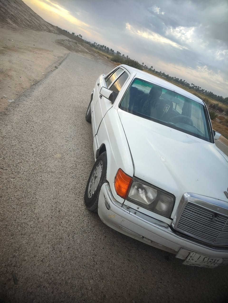 سلام عليكم مارسدس موديل 88محوركيرومحرك جدد سياره شلعه ومعدل تشك لكاع
سعر45 وبيه مجال بصيط مكاني حله رقم ***********
