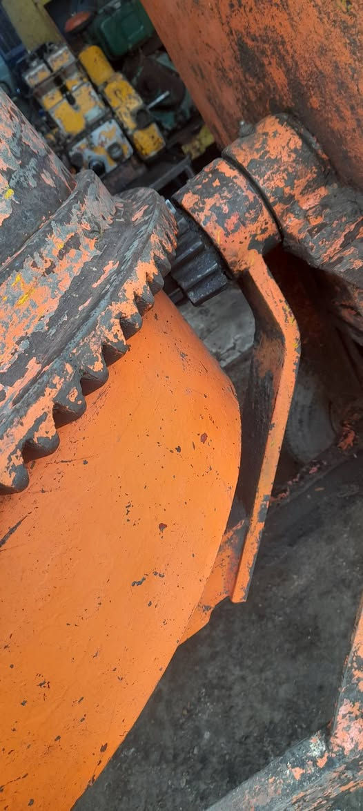 سلام عليكم خباطة لبناني جاهزة للعمل جدن نظيفه هاتف ***********مكان بغداد
