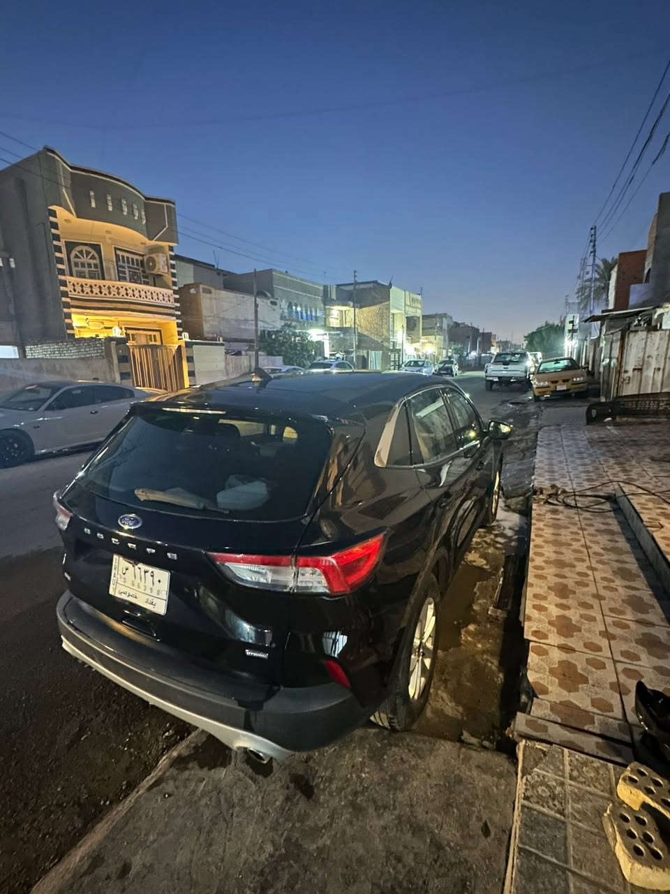 السلام عليكم
فورد أسكيب موديل 2021

هايبرد 

محرك 2.5

مواصفات ال se

رادار

تحديد مسار

شاشة كبيره

كامره 

تحكمات ستيرن

رقم بغداد 

ماشية 94 كيلو متر

السعر 140 ورقه

للاستفسار اكثر الاتصال على الرقم

***********
