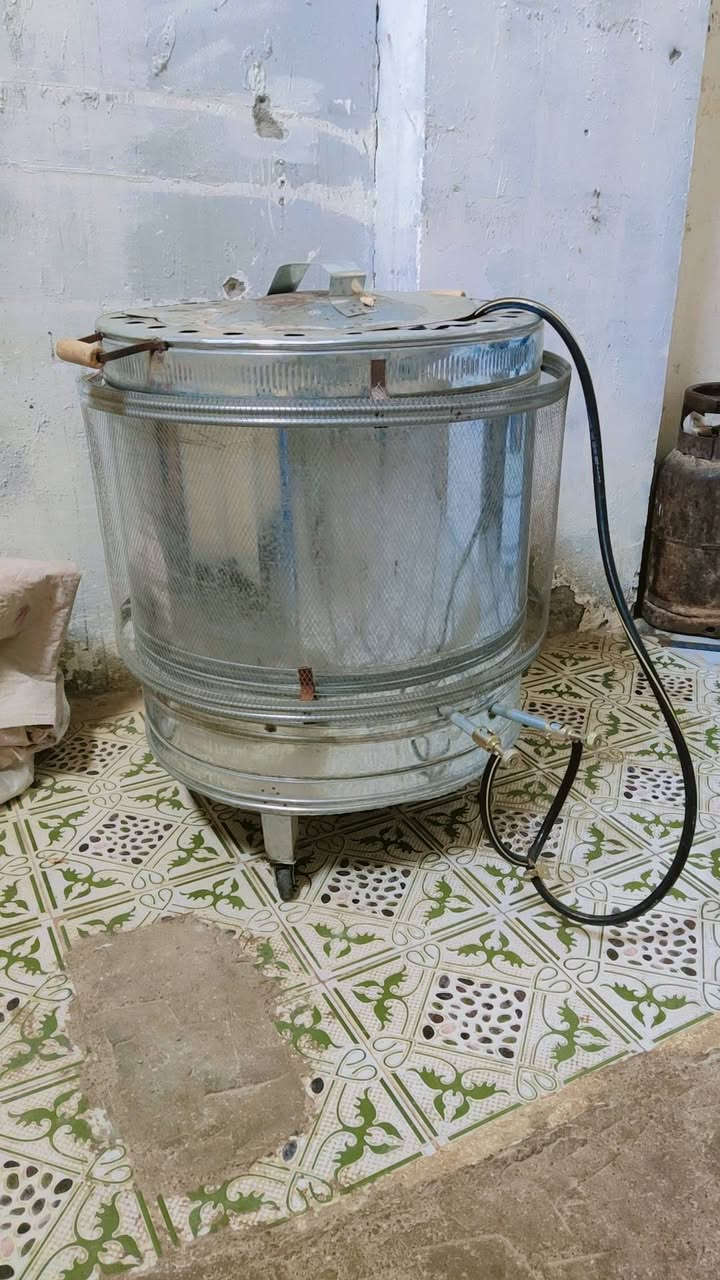 تنور الحجم الكبير اخو الجديد استخدام جدا قليل 
مكانه 
حي الجامعه 
سعره ٥٠


**إذا كنت صاحب هذا الإعلان وتريد حذفه لأي سبب، رجاءا أرسل رسالة إلى الدعم الفني**