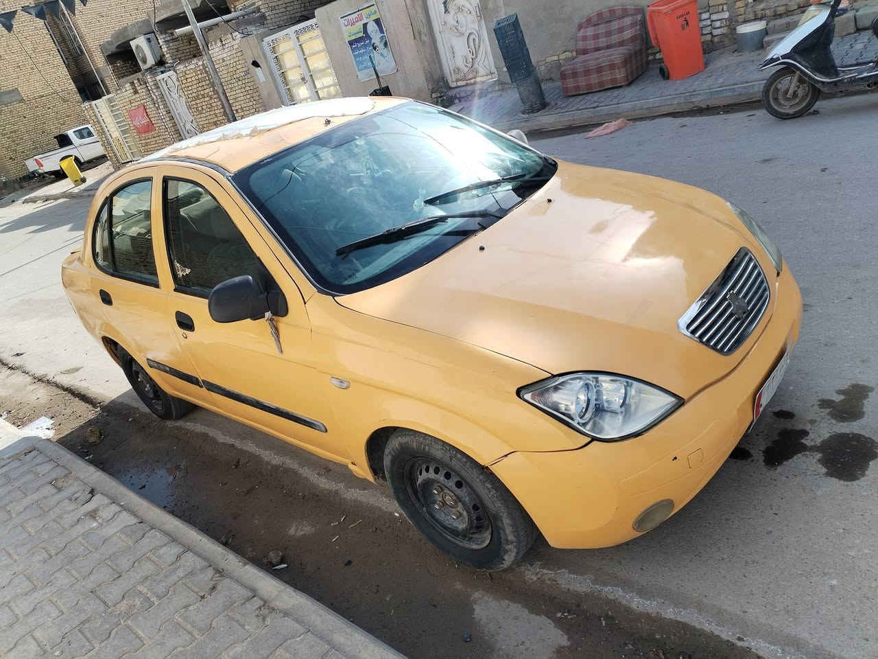 سياره للبيع مصفره هيه سياره جازه كله شغال كهربائيات تحويل ثاني يوم مكانه كوت التفاصيل على الرقم ***********  ملاحظه غير متواجد على الفيس بوك
