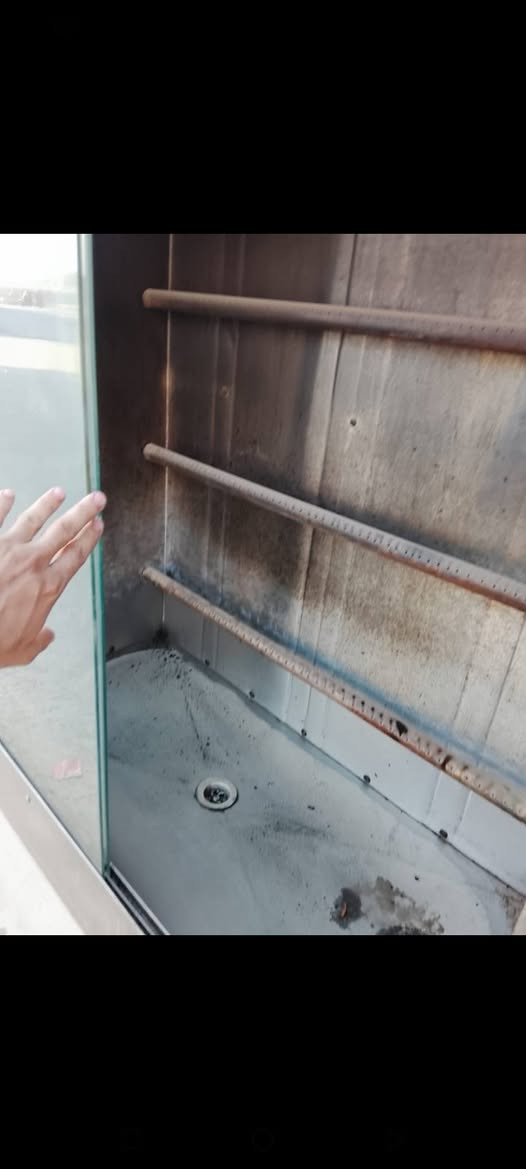 شوايه مال دجاج للبيع نضيفه كلش وكامله اي نقص مابيه شياش فخات حته ماطوره موجود اتصل ودلل ***********
