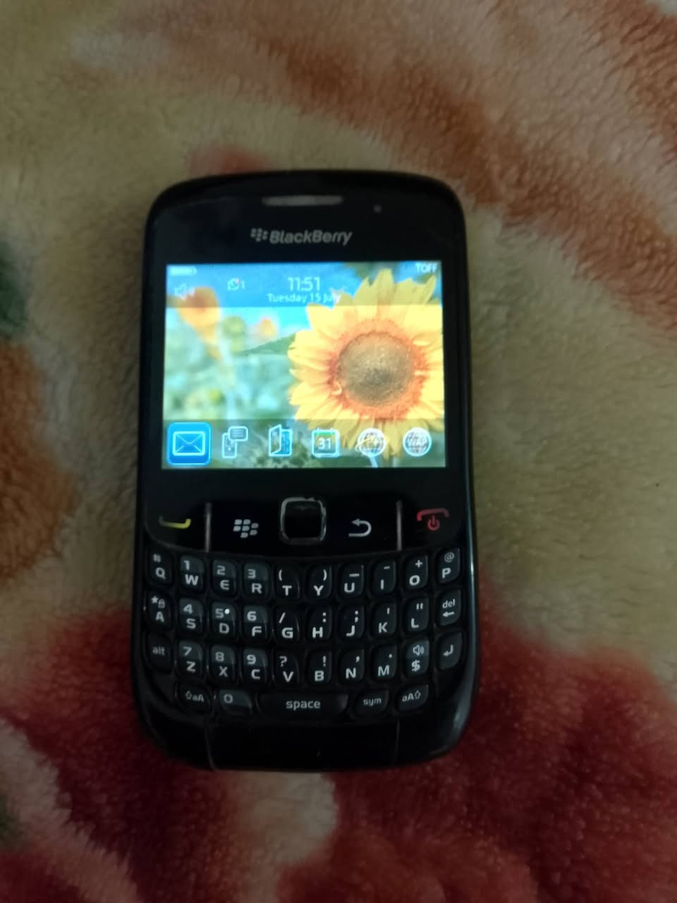 بلاك بيري نضيف جدآ سعر الجهاز 25 مع التوصيل


**إذا كنت صاحب هذا الإعلان وتريد حذفه لأي سبب، رجاءا أرسل رسالة إلى الدعم الفني**