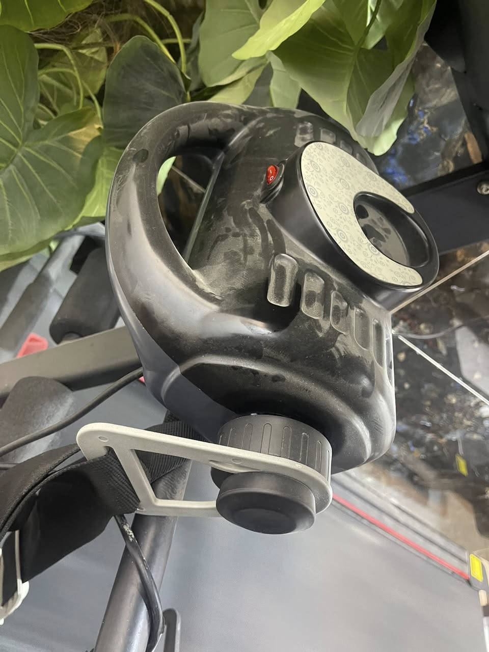 حهاز ركض للبيع مستعمل قليل شغال سرعتة180نضام سماعات جبلي مقياس دقات القلب مكان بغداد الدورة الرقم*********** سعر450 الف
