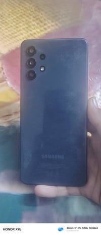 سامسونج اي 32 • ١٢٨ • ٦ رام