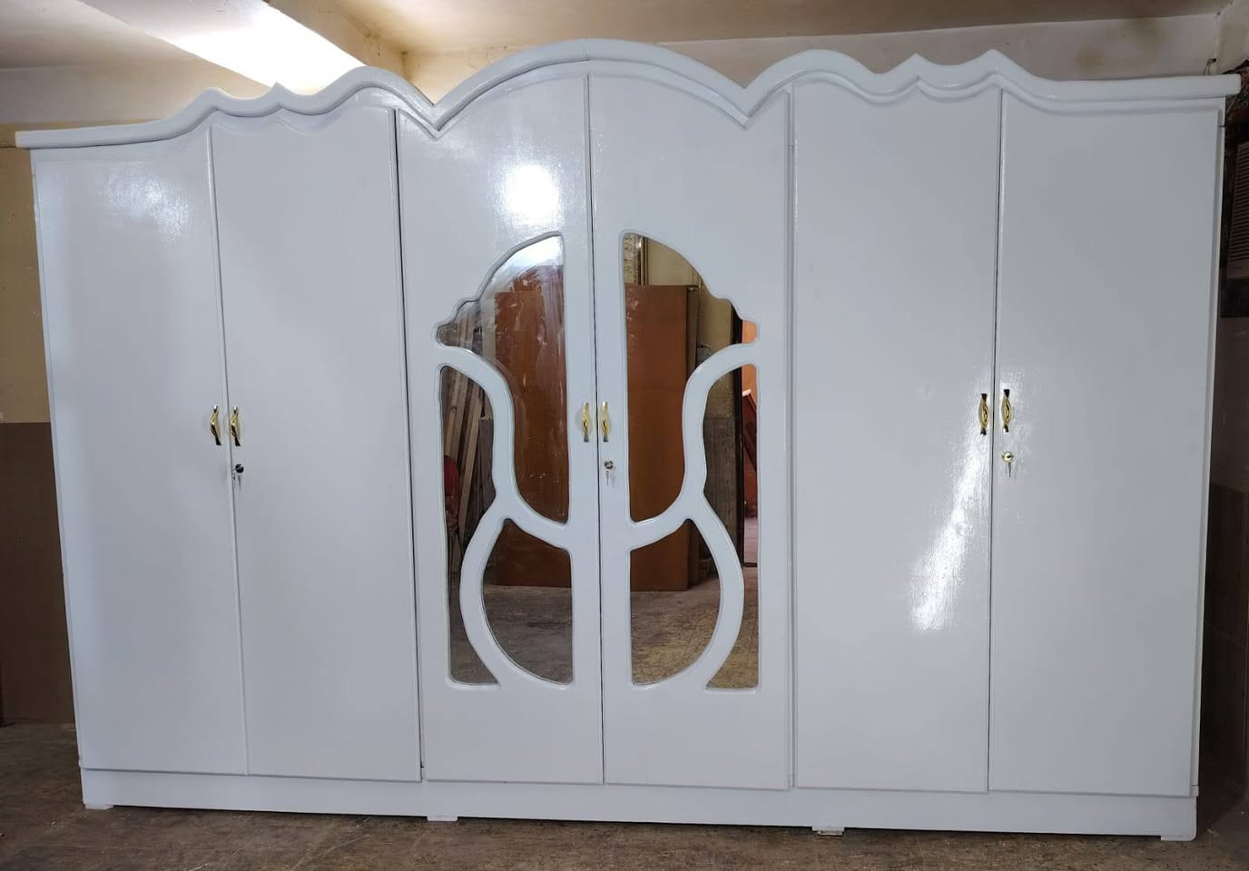 كنتور صاج ابو ٦ تسكام خشب مو انديف نظيف كلش لون ابيض الإرتفاع مترتين و٣٥ سم والعرض ٣ متر ونص السعر 380 وبيه مجال قليل


**إذا كنت صاحب هذا الإعلان وتريد حذفه لأي سبب، رجاءا أرسل رسالة إلى الدعم الفني**