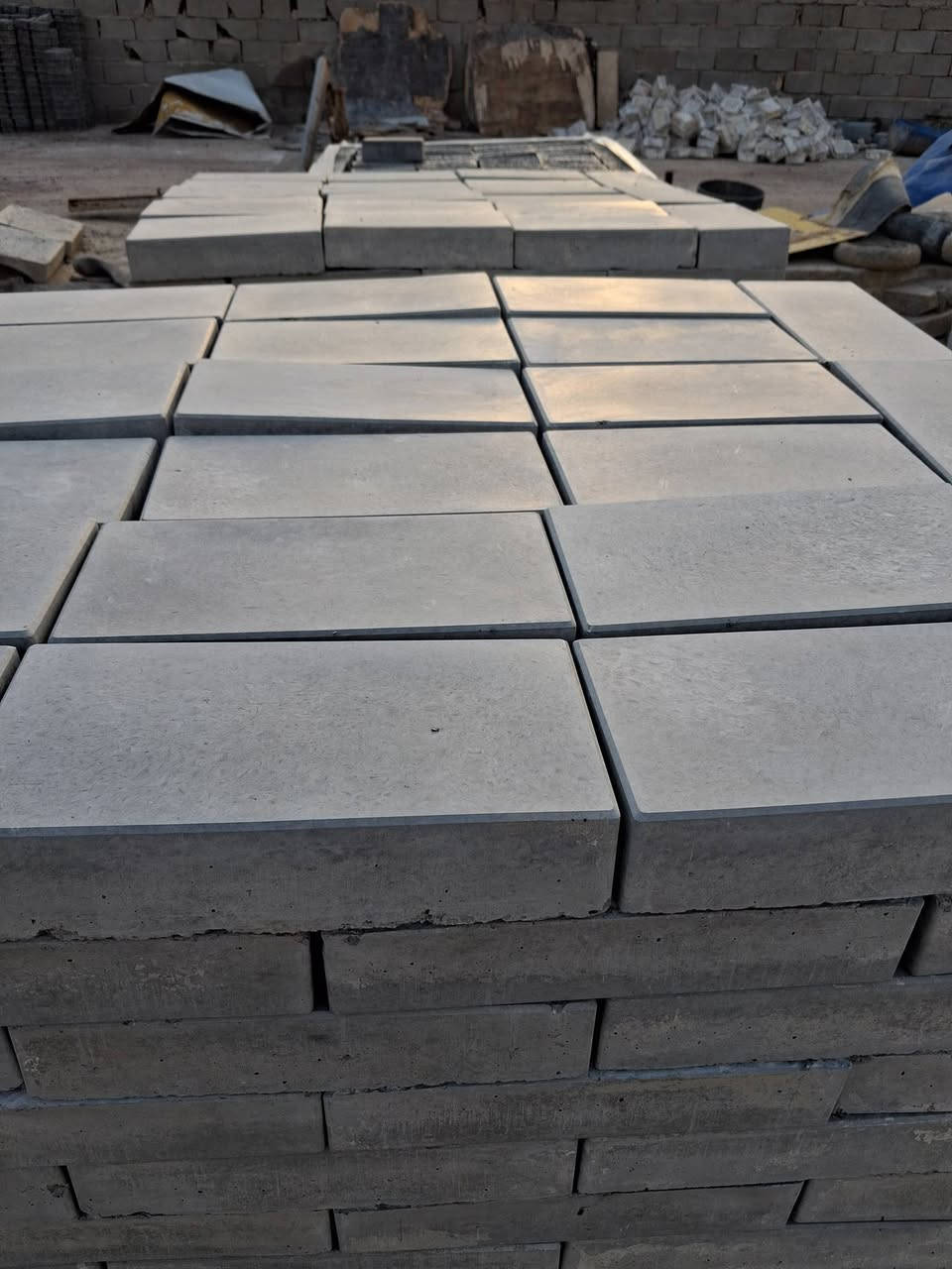 مرمري حامضي 15x30x6 سنتم  ***********
