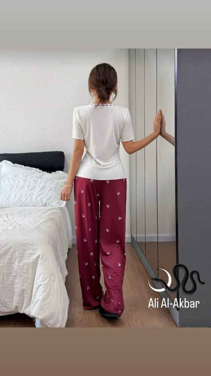 تراك ترند ♥️✨
خامة قطني بارد
القياس(l-xl-xxl)
متوفر فقط بهذه الون 
السعر 125❣️ النجف, العراق


**إذا كنت صاحب هذا الإعلان وتريد حذفه لأي سبب، رجاءا أرسل رسالة إلى الدعم الفني**