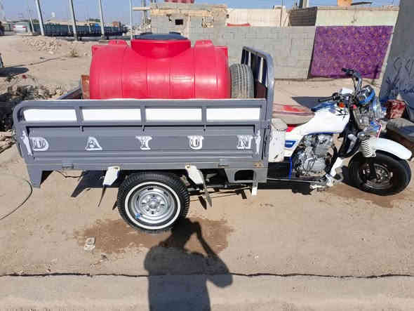 السلام عليكم ستوته للبيع موديل 2011 كان ناصريه مركز هيا اريد السعر خاص يريد الاتصالى اتصال على الرقم ***********
