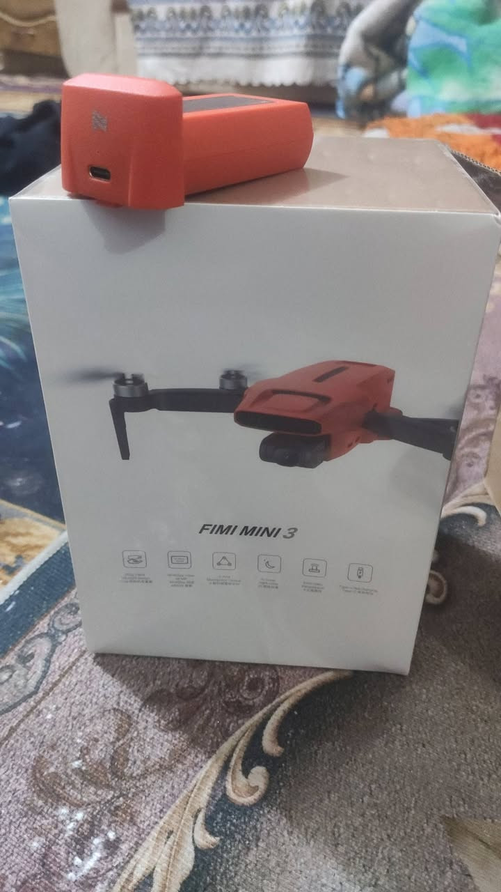 ادرون للبيع الشاومي 3 الارتفاع 800متر المده 3000متر استرجاع تلقائي ادرون كلش حلوه ***********
