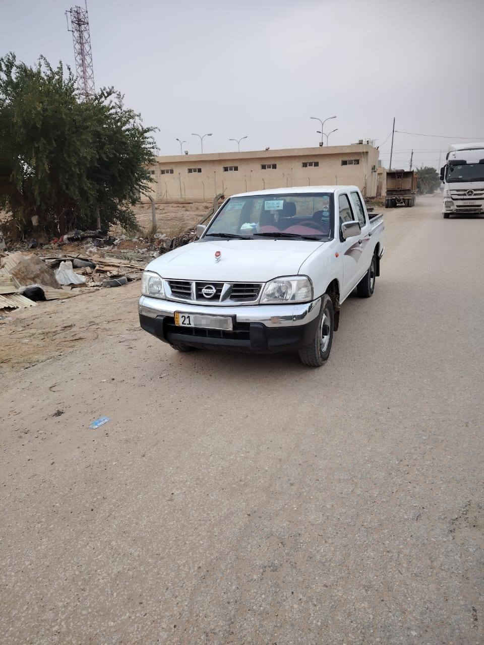 السلام عليكم نيسان للبيع موديل 2014 سياره جديده وضع شركه سياره بيها بس هاي المشر عليها هزه جديده سنويه ل30 السعر... 150 مكان نجف
***********////***********
