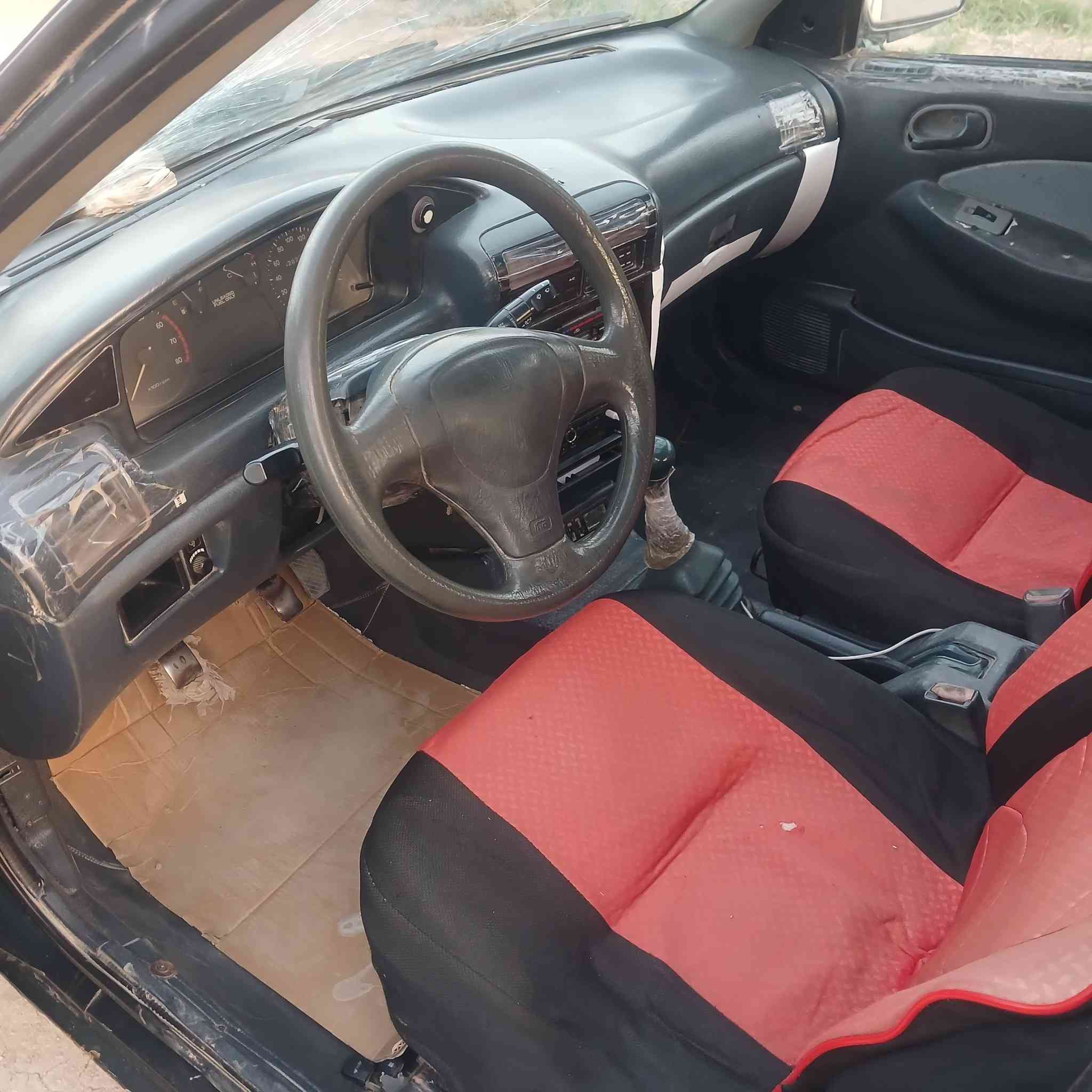 السلام عليكم.للبيع  سياره سيفيا موديل 93 .. گير محرك. كفاله. تخم تاير.. رقم بابل..السعر 29
وبيه مجال 
 للستفسار ‎0774 238 4247
