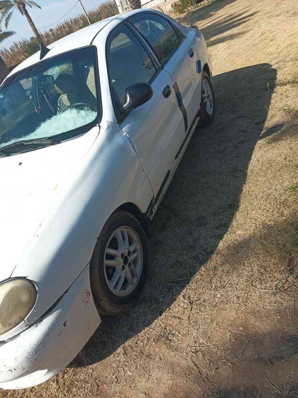 سلام عليكم مكلف بنشر سياره لانوس رقم بغداد موديل 98 سياره خير من الله كير ومحرك وصدر وحداديه كهربات جام كله شغال مسجل منظومه تبريد تدفه 
***********
***********
