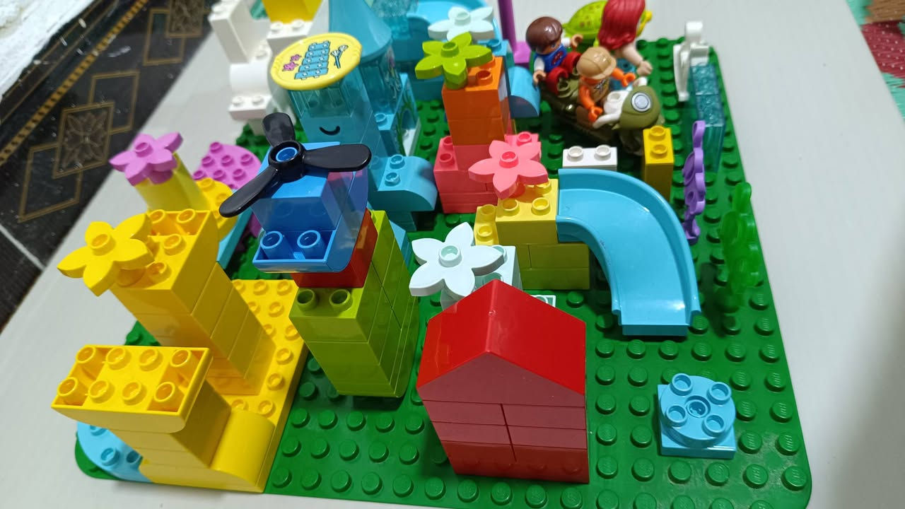 متوفر ليگو دوبلو مع قاعدة كبيرة و بعض الشخصيات
السعر ٣٠ الف


**إذا كنت صاحب هذا الإعلان وتريد حذفه لأي سبب، رجاءا أرسل رسالة إلى الدعم الفني**