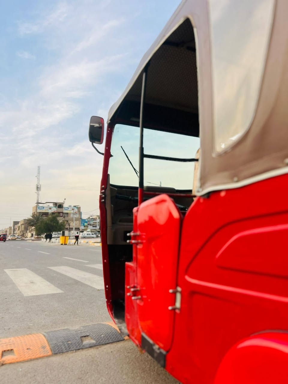 السلام عليكم تكتك موديل 22 شهر 6 رقم وسنويه السعر 8300 وبيهة مجال الاستفسار ع الرقم ***********
