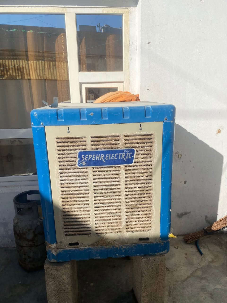 مبردات سوبر عدد 2 سرعتين ماطور بلادي 
المكان كركوك الفيلق 
السعر الوحده 110 كركوك, العراق


**إذا كنت صاحب هذا الإعلان وتريد حذفه لأي سبب، رجاءا أرسل رسالة إلى الدعم الفني**