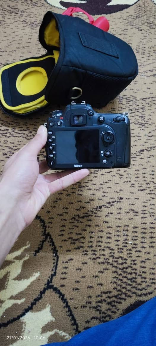 كامرة نيكون تايلندي اصلي للبيع
***********
***********
